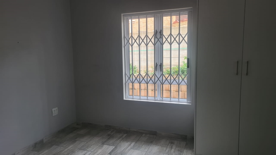 2 Bedroom Property for Sale in Dana Bay Western Cape